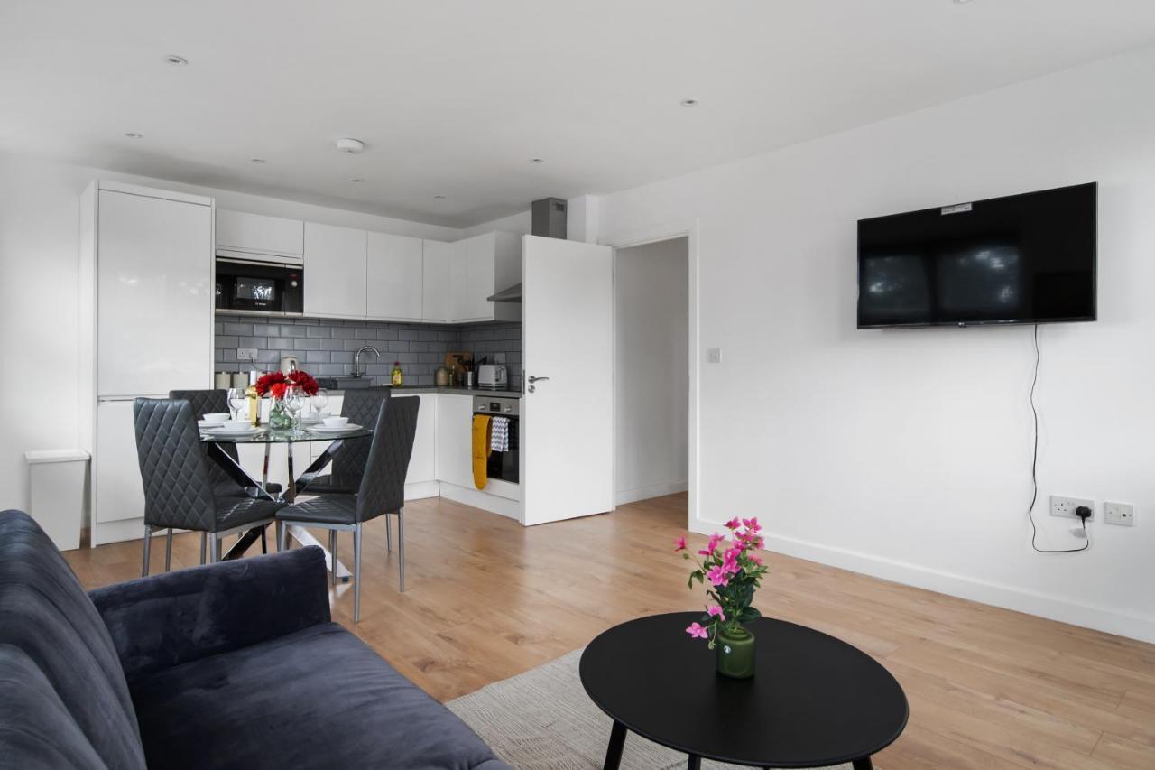 Livestay-Modern Apartments Building In Aylesbury Aylesbury  Exterior foto